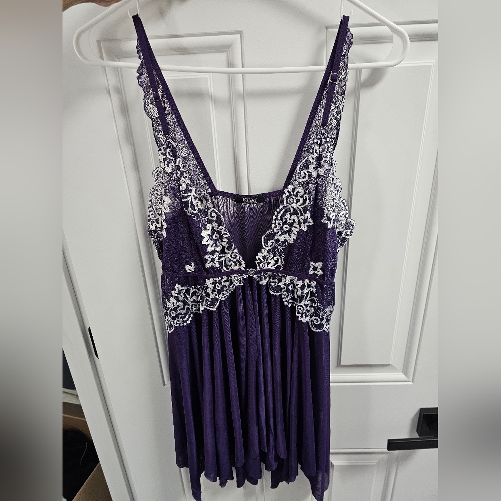 New with tags purple lingerie